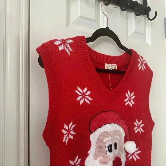 NWT Women’s Textured Santa Ugly Christmas Sweater‎ Holiday Party Red Knit Vest M - Picture 5 of 7